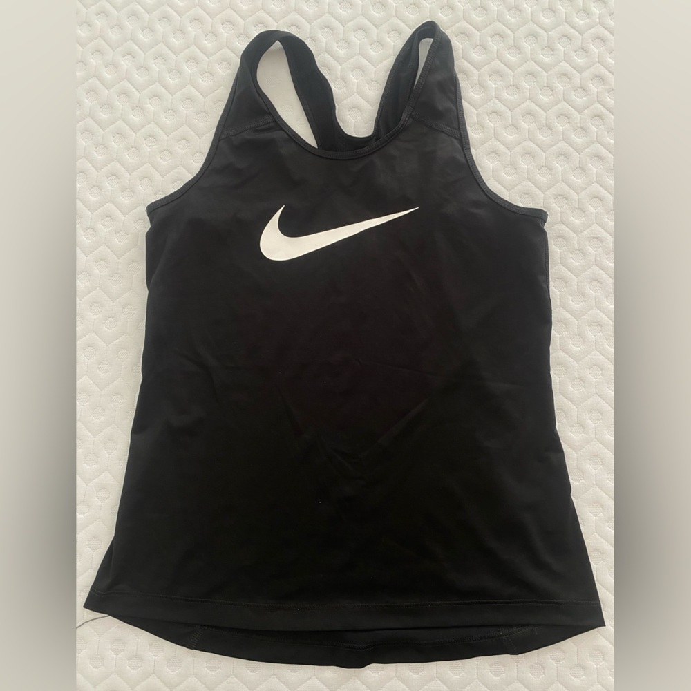 Nike tank